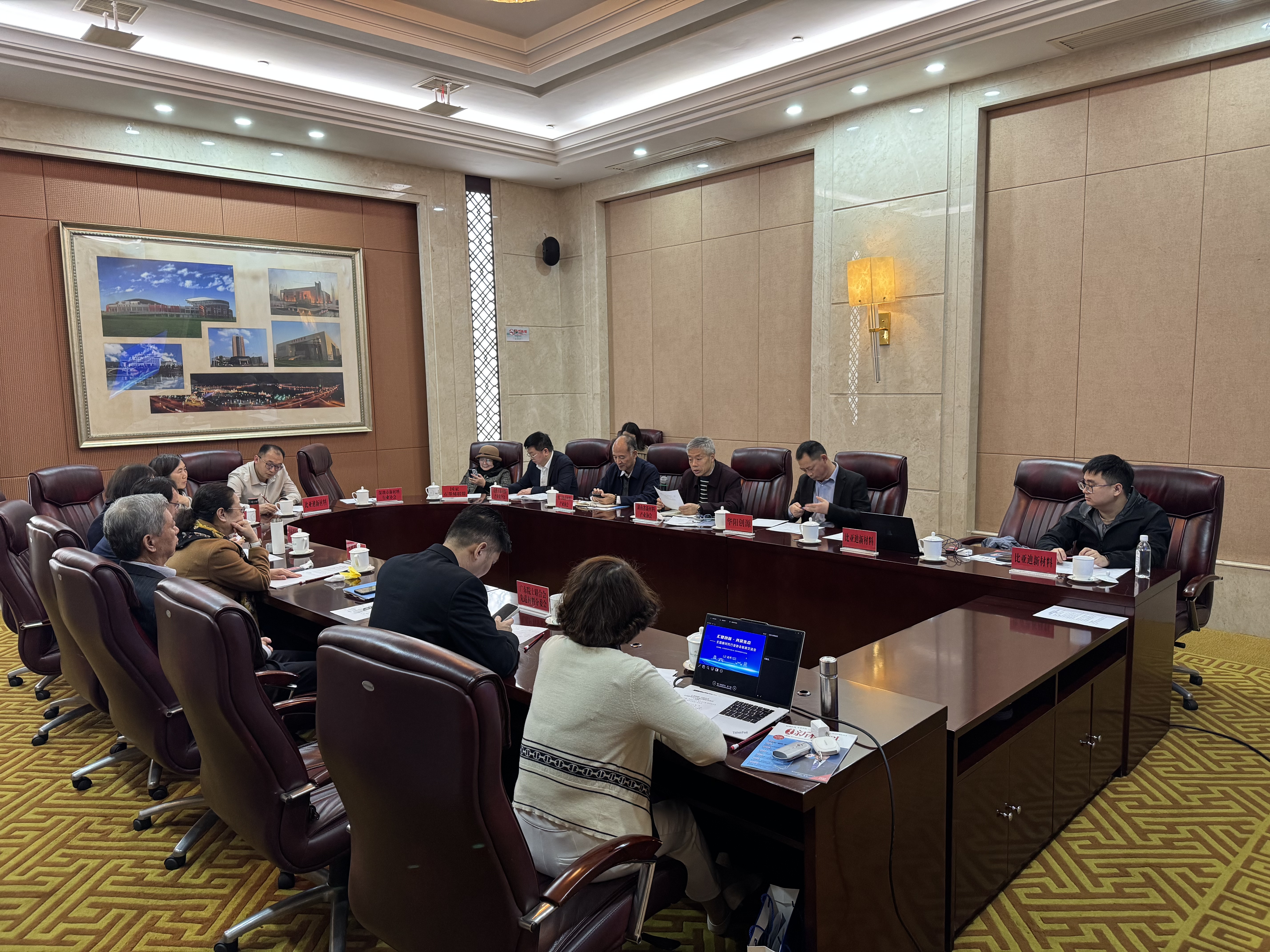 ed30522b43641d6a463e101e735c57f5.jpg ed30522b43641d6a463e101e735c57f5.jpg